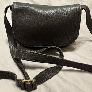 Vintage Coach Black Pebbled Leather Flap Crossbody Bag USA Made Sonoma 4919